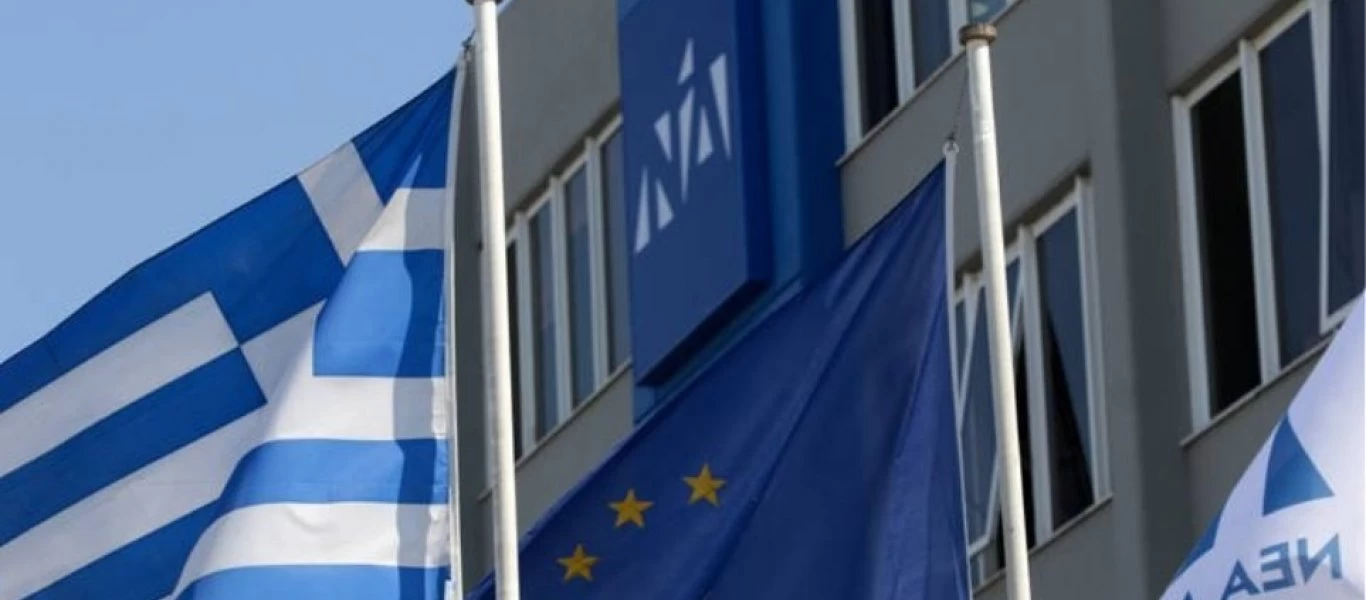 Εκπρόσωπος τύπου της ΝΔ για την επίθεση στον ΣΚΑΪ: «Εχθροί της Δημοκρατίας όσοι διαπράττουν τέτοιες πράξεις»